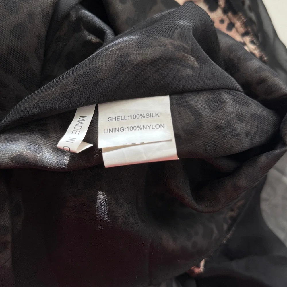 Mandalay Evening Gown Grey Leopard Print Silk V-Neck Maxi Evening Dress - Picture 13 of 16